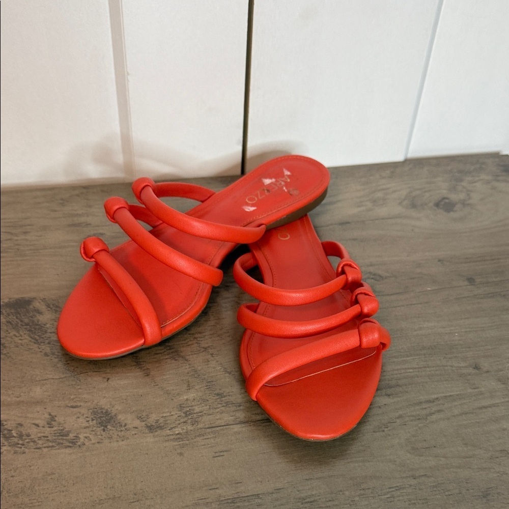 Arezzo Orangey Red Strappy Sandals knot flat sandals EU 37/US 6.5